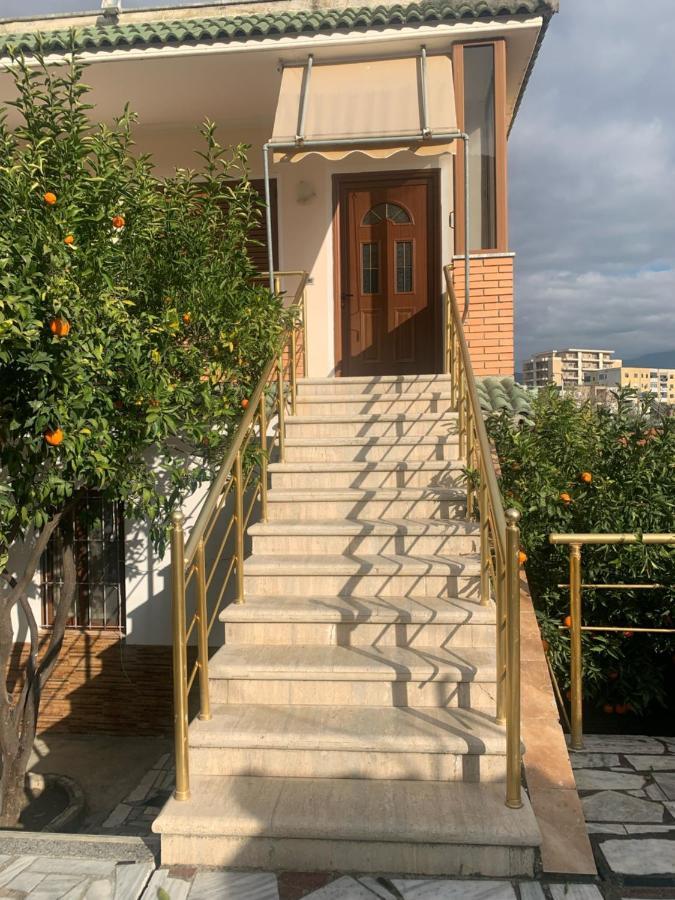 Vila Demaj! Free Parking Berati Exterior foto