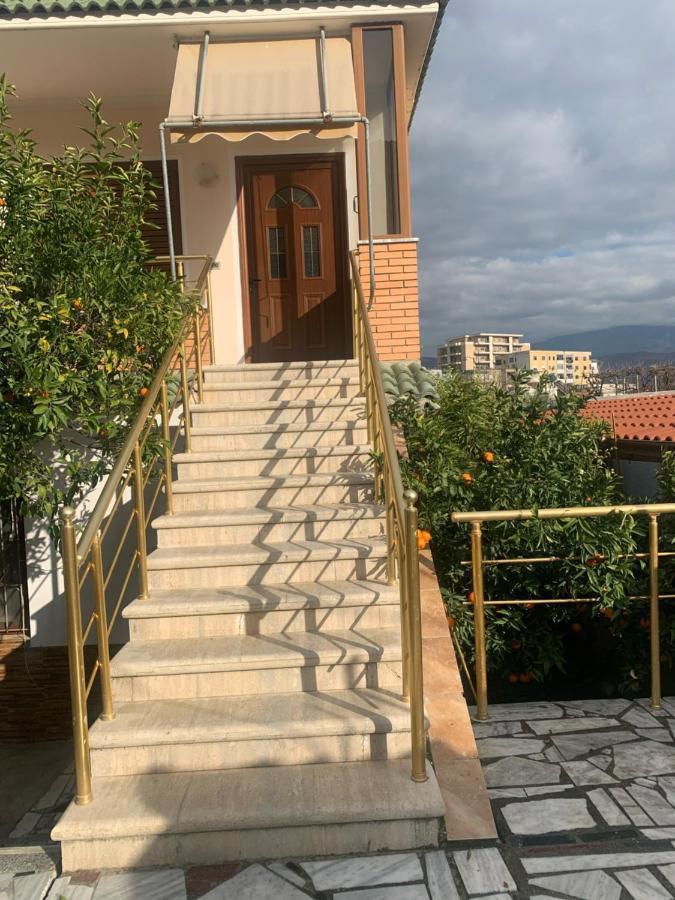 Vila Demaj! Free Parking Berati Exterior foto