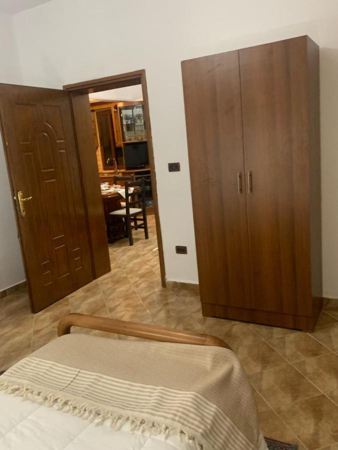 Vila Demaj! Free Parking Berati Exterior foto